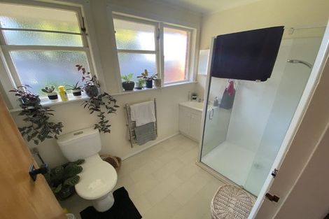 Photo of property in 42 Costley Street, Carterton, 5713