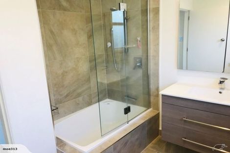 Photo of property in 160b Ridge Road, Howick, Auckland, 2014