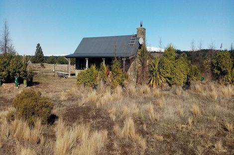 Photo of property in 66 Te Awa Road, Albert Town, Wanaka, 9382