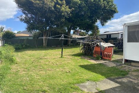 Photo of property in 8 Freyberg Avenue, Papatoetoe, Auckland, 2104