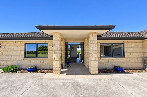 Photo of property in 48 Travers Road, Te Kauwhata, 3782