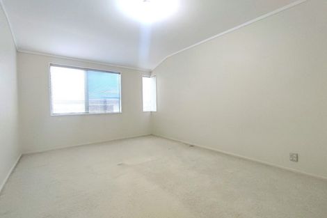 Photo of property in 1/6 Winifred Avenue, Bayview, Auckland, 0629