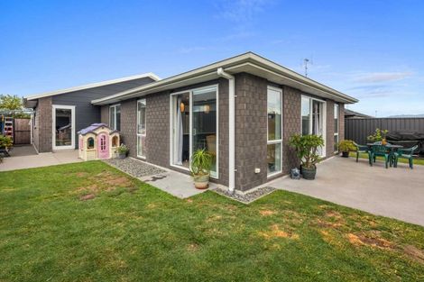 Photo of property in 10 Pioneer Crescent, Omokoroa, 3114