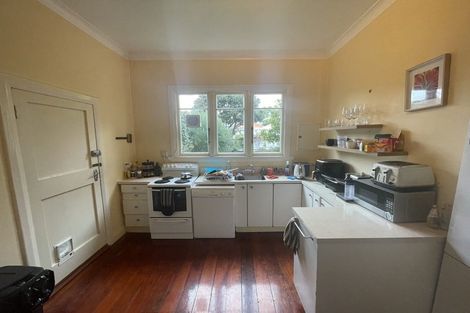 Photo of property in 145 Hataitai Road, Hataitai, Wellington, 6021