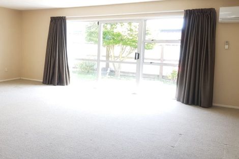 Photo of property in 2/3 Corfe Street, Ilam, Christchurch, 8041