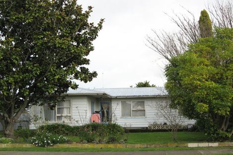 Photo of property in 19 Lipscombe Crescent, Havelock North, 4130