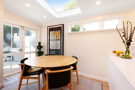 Photo of property in 47 Clyde Street, Island Bay, Wellington, 6023