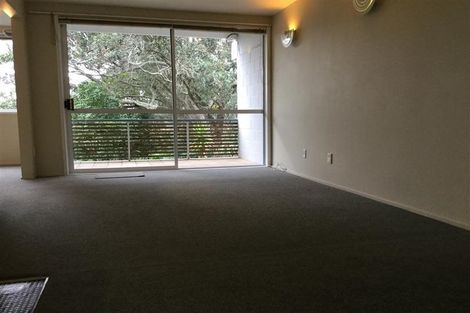 Photo of property in 17/67 Princes Street, Northcote Point, Auckland, 0627