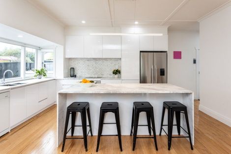 Photo of property in 35 William Denny Avenue, Westmere, Auckland, 1022