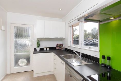Photo of property in 2/56 Gowing Drive, Meadowbank, Auckland, 1072