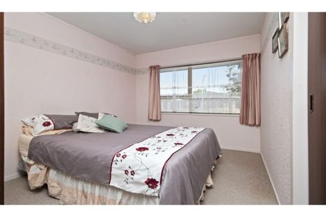 Photo of property in 3 Heron Place, Waiuku, 2123