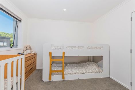 Photo of property in 25 Marine Parade, Hobsonville, Auckland, 0616