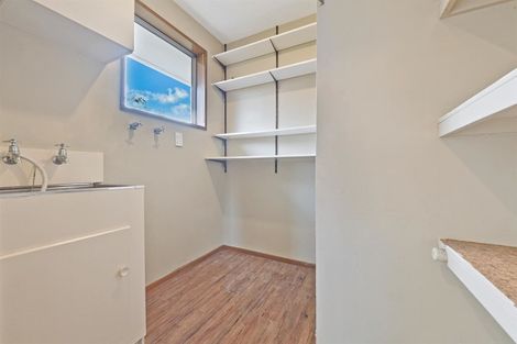 Photo of property in 5 Sophora Place, Parklands, Christchurch, 8083