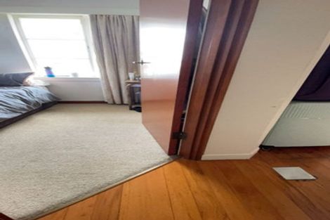 Photo of property in 33 Rogan Street, Mount Roskill, Auckland, 1041