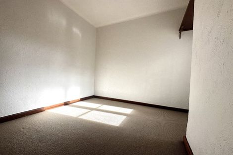 Photo of property in San Marino Apartments, 4/4 Oak Park Avenue, Te Aro, Wellington, 6011