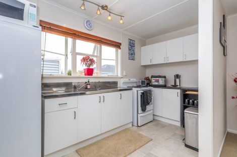 Photo of property in 111a Clevedon Road, Papakura, 2110
