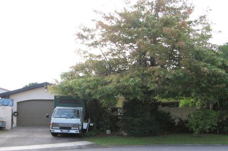 Photo of property in 12 Indus Place, Half Moon Bay, Auckland, 2012