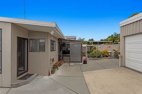 Photo of property in 107 Riverside Drive, Whakatane, 3120