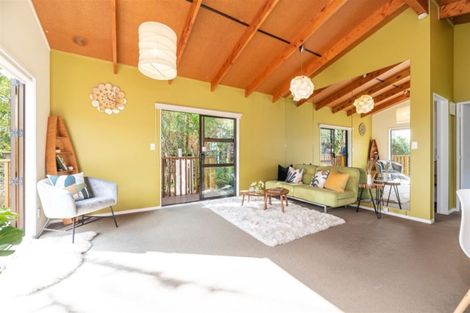 Photo of property in 2/179 Blockhouse Bay Road, Avondale, Auckland, 0600