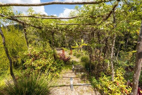 Photo of property in 33 Hihitahi Rise, Paihia, 0200