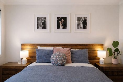 Photo of property in 9 Shanly Street, Waipawa, 4210