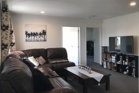 Photo of property in 88b Commissariat Road, Mount Wellington, Auckland, 1060