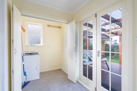 Photo of property in 24 Irving Street, Gore, 9710