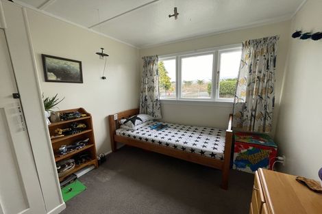 Photo of property in 4 George Street, Clinton, 9534