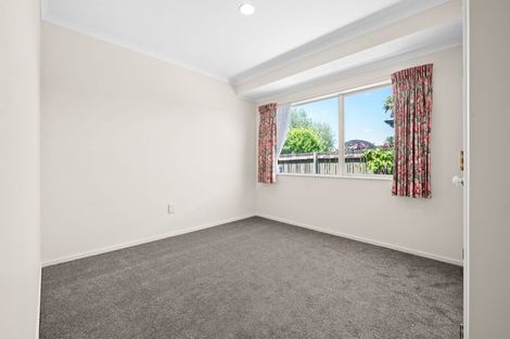 Photo of property in 22 Cairns Crescent, Rototuna, Hamilton, 3210