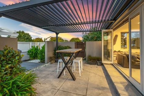 Photo of property in 12 Annaby Drive, Northwood, Christchurch, 8051