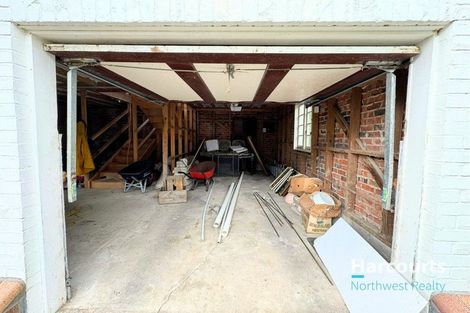 Photo of property in 86 Tawa Road, Kumeu, 0891