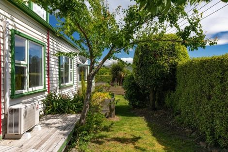 Photo of property in 124 Marine Drive, Diamond Harbour, Lyttelton, 8971