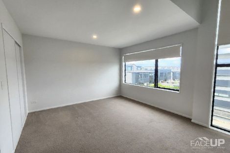 Photo of property in 4 Carder Court, Hobsonville, Auckland, 0618