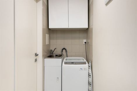 Photo of property in 2-06/424 Maunganui Road, Mount Maunganui, 3116