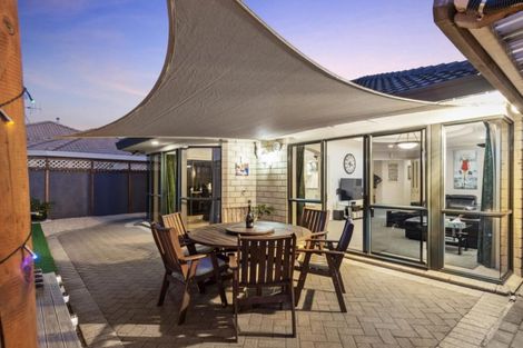 Photo of property in 35 Ocean Crest, Papamoa Beach, Papamoa, 3118