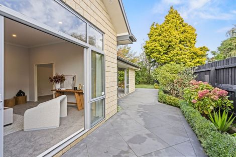 Photo of property in 15a Westburn Terrace, Burnside, Christchurch, 8041