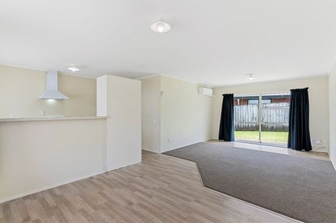Photo of property in 2/44 Wai Iti Place, Clendon Park, Auckland, 2103