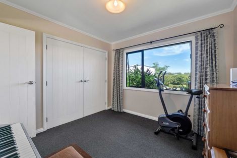 Photo of property in 12c Takiroa Street, Urenui, 4375