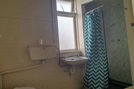 Photo of property in 18 Waipapa Terrace, Hataitai, Wellington, 6021