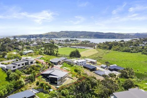 Photo of property in 15a Primrose Street, Raglan, 3225