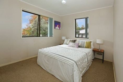 Photo of property in 565 Swanson Road, Ranui, Auckland, 0612