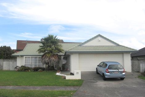 Photo of property in 41 Palmcrest Grove, Highland Park, Auckland, 2010