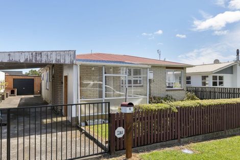 Photo of property in 6 Kahikatea Street, Inglewood, 4330