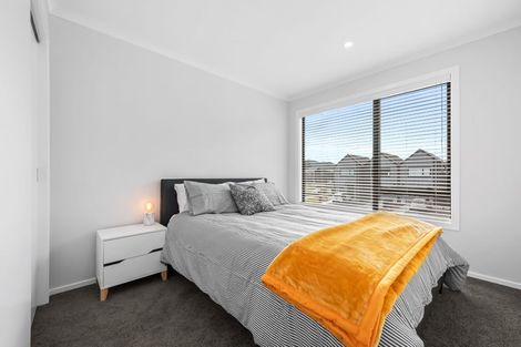 Photo of property in 8 Betty Boyes Street, Wallaceville, Upper Hutt, 5018