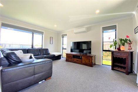 Photo of property in 328 Warburton Crescent, Te Awamutu, 3800