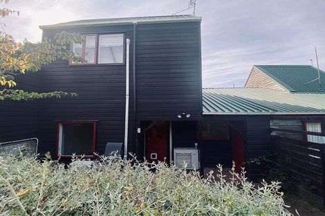Photo of property in The Triangle, 7/33 Halswater Drive, Churton Park, Wellington, 6037