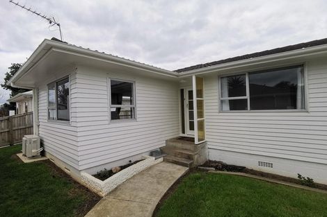 Photo of property in 18 Leaver Place, Weymouth, Auckland, 2103