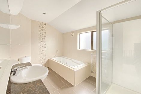 Photo of property in 51a Dominion Street, Takapuna, Auckland, 0622