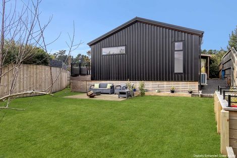 Photo of property in 5 Beach Crescent, Waikuku Beach, 7473