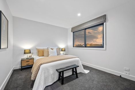 Photo of property in 9 Ridgelea Road, Long Bay, Albany, 0792